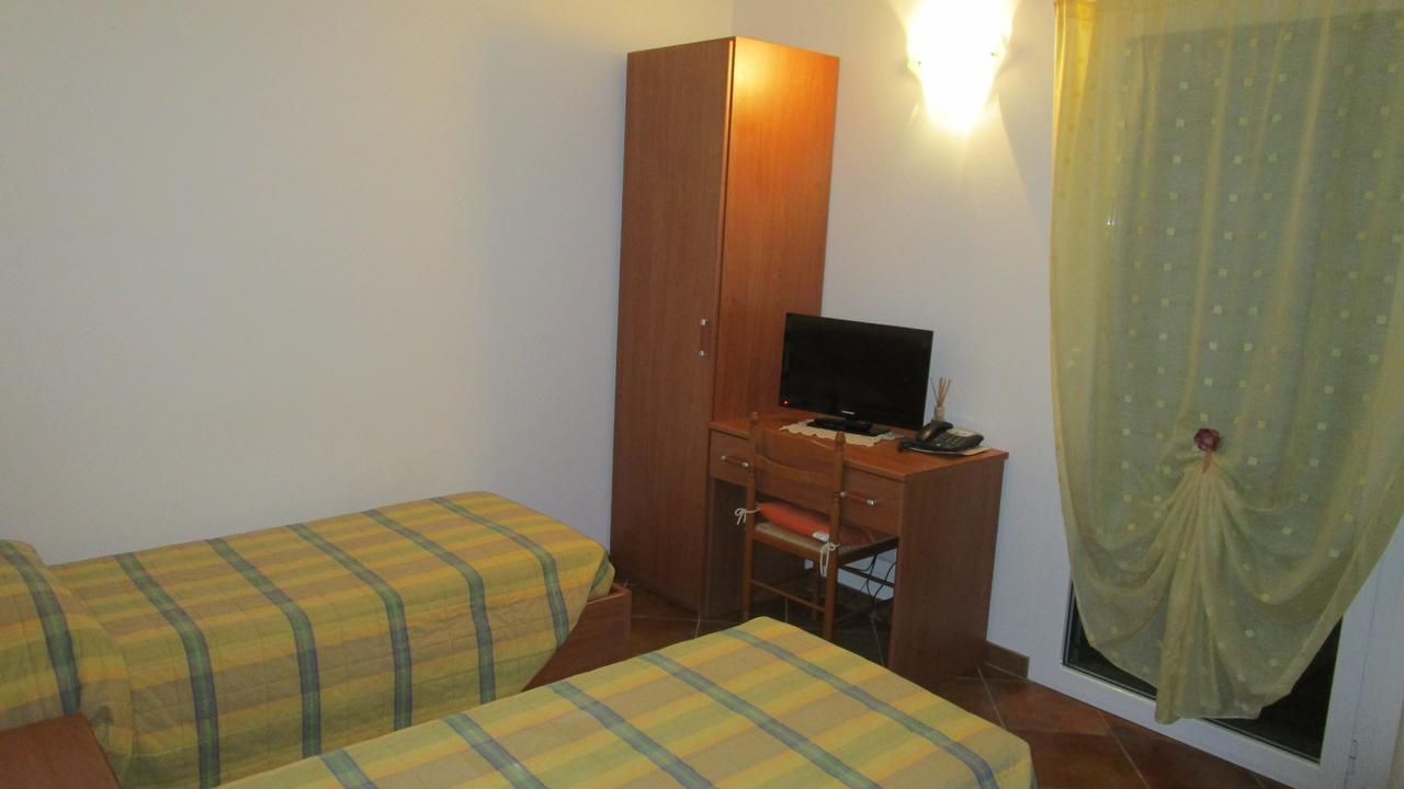 Al Castello Hotel Artegna Quarto foto